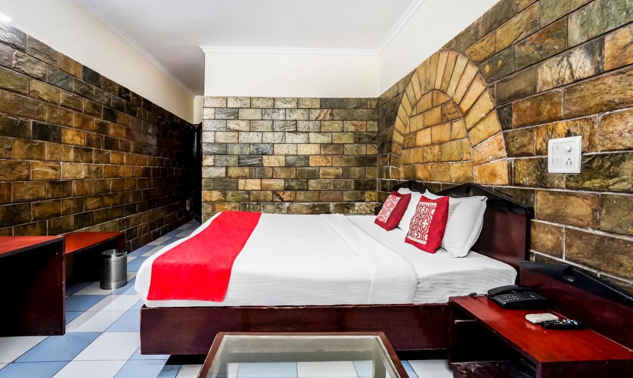 Hotel Oscar Regency Panchkula Dış mekan fotoğraf
